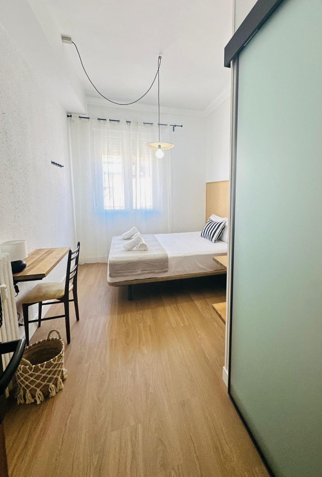 Autentic Boutique Moncloa Мадрид Екстериор снимка