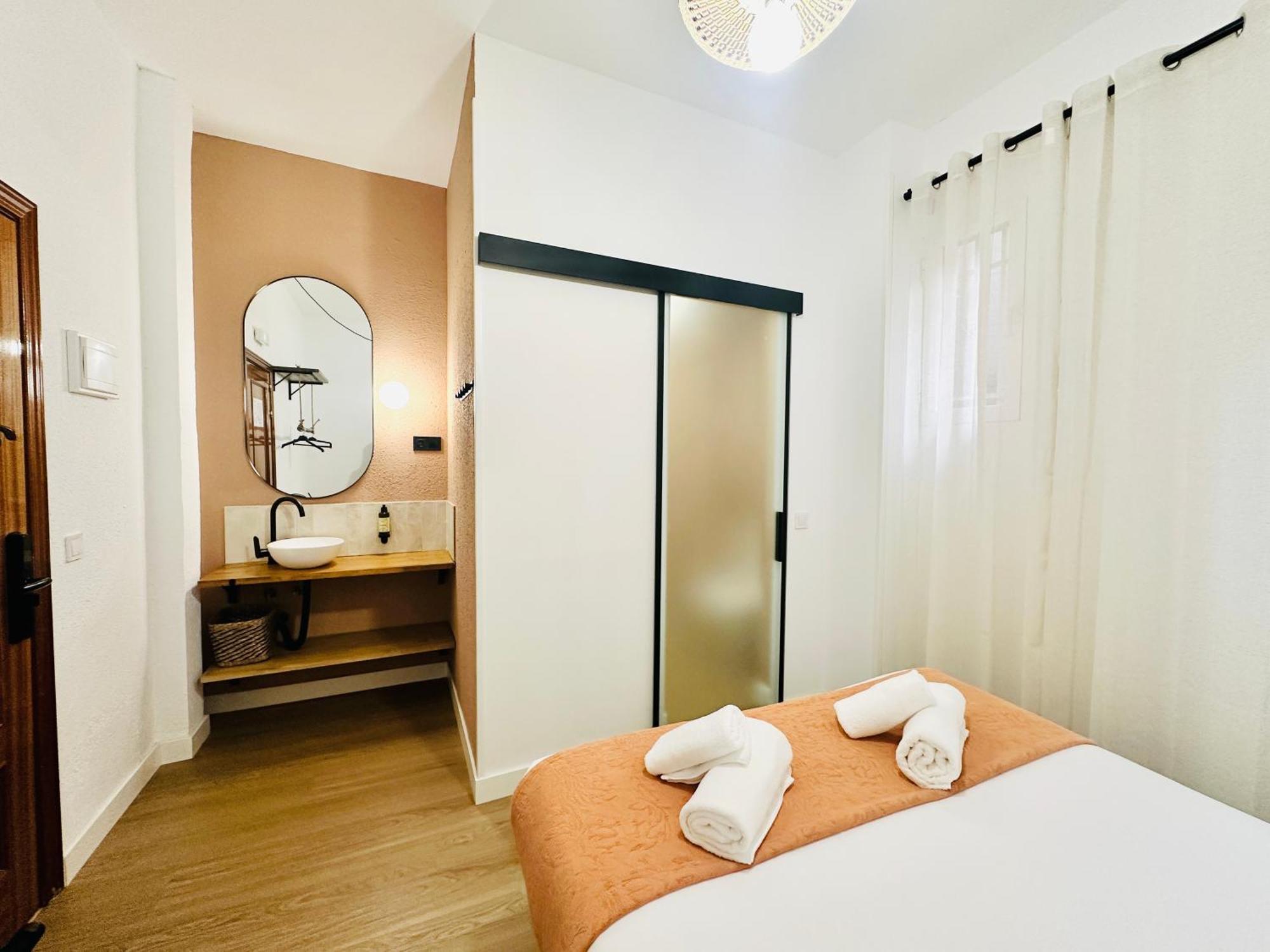 Autentic Boutique Moncloa Мадрид Екстериор снимка
