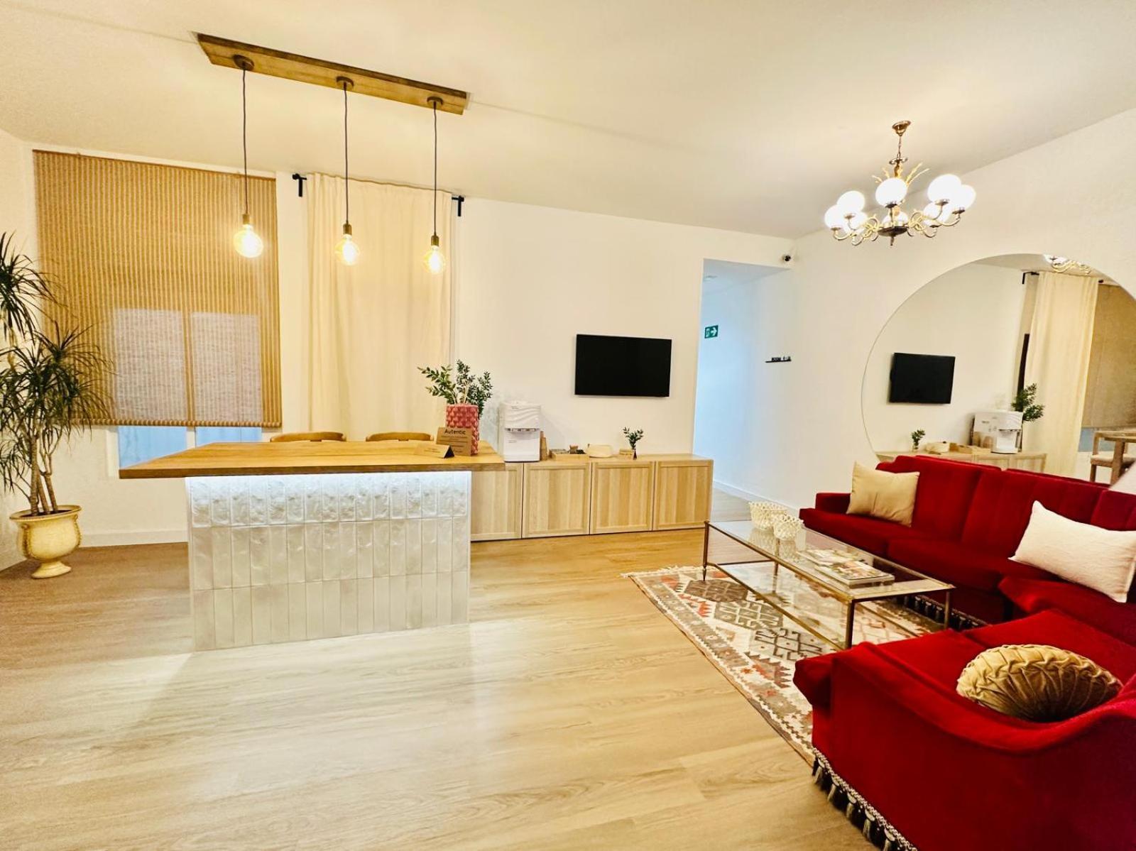 Autentic Boutique Moncloa Мадрид Екстериор снимка